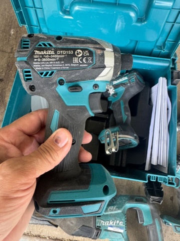1405932-5 6st Makita maskiner