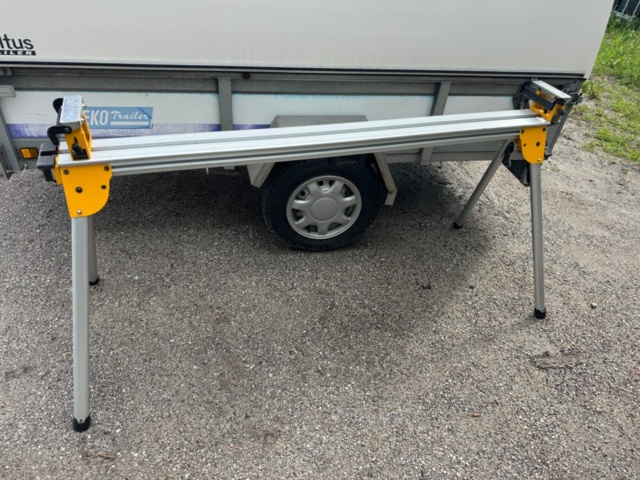 1405936-1 DeWalt Saw Table DE7023-XJ
