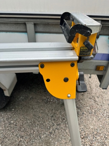 1405936-6 DeWalt Saw Table DE7023-XJ