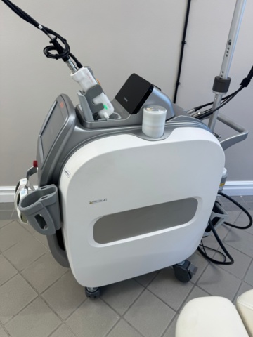 1405938-2 Lutronic Clarity II – Professionell Alexandrit- & Nd:YAG-laser