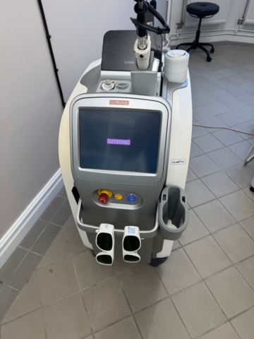 1405938-5 Lutronic Clarity II – Professionell Alexandrit- & Nd:YAG-laser