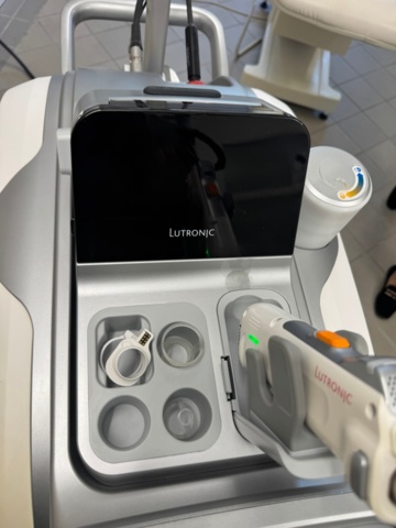 1405938-18 Lutronic Clarity II – Professionell Alexandrit- & Nd:YAG-laser