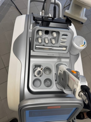 1405938-20 Lutronic Clarity II – Professionell Alexandrit- & Nd:YAG-laser