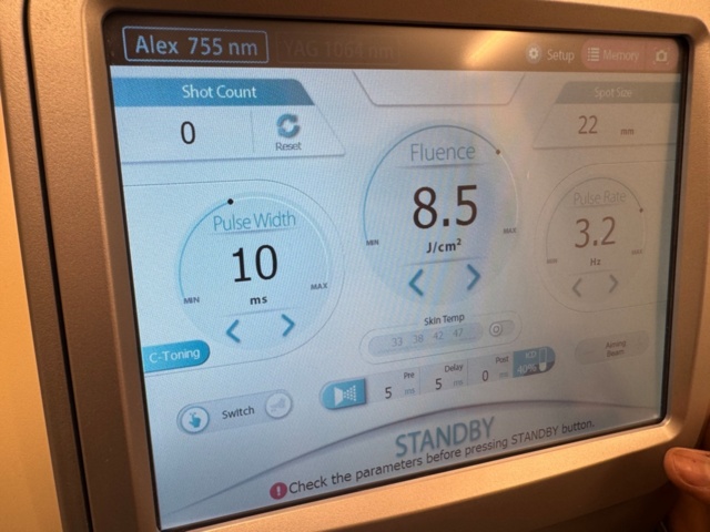 1405938-23 Lutronic Clarity II – Professionell Alexandrit- & Nd:YAG-laser