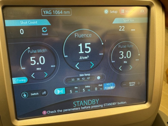 1405938-24 Lutronic Clarity II – Professionell Alexandrit- & Nd:YAG-laser