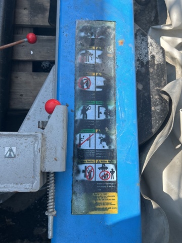 1521864-8 2-pillar lift 4000 kg - Beijing J&F Group
