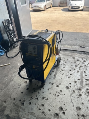 1521865-1 MIG/MAG welder with accessories - GYS Trimig 200-4S