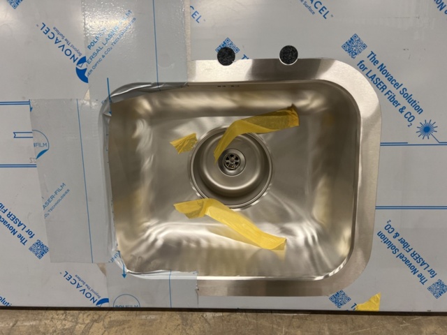 1528686-7 Stainless steel sink with 370 cm bowl