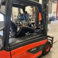 1536857-13 Linde Motviktstruck-4 hjul EL