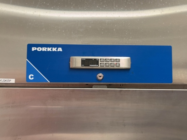 1421910-2 Kylskåp - Porkka RIC-T 960 CC S/S