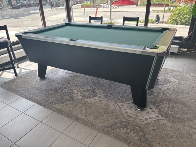1290649-2 Pool table