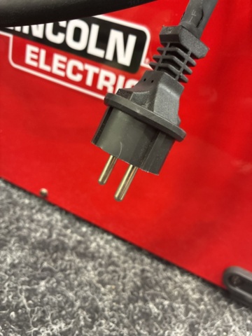 1540323-9 Svets Lincoln Electric Invertec 175TP