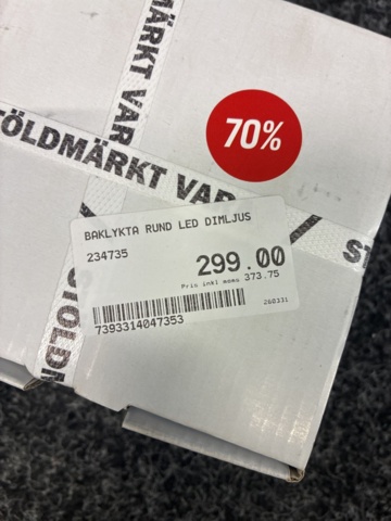 1540331-2 2 st Baklyktor LED, & 6 st Xenonlampor, Award