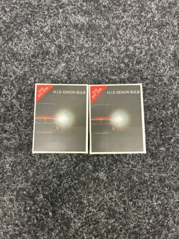 1540331-9 2 st Baklyktor LED, & 6 st Xenonlampor, Award