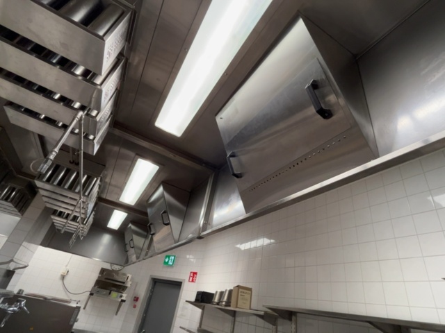1421916-3 Köksventilation för storkök