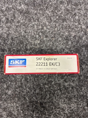 1540334-2 4 pcs Roller bearings SKF 22211 EK/C3 55*100*25mm