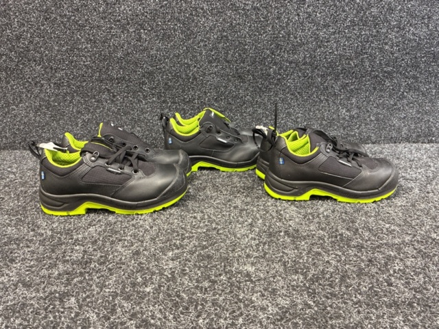 1540337-1 3 pcs Safety shoes Arbesko 943, Size 38