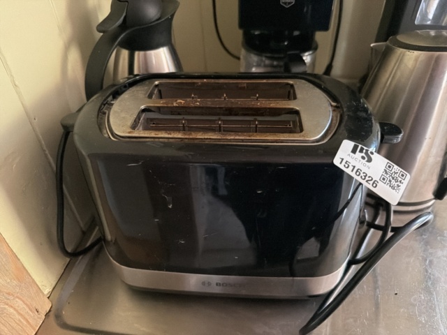 1516326-2 Köksutrustning och porslin - OBH Nordica, Sodastream, Bosch