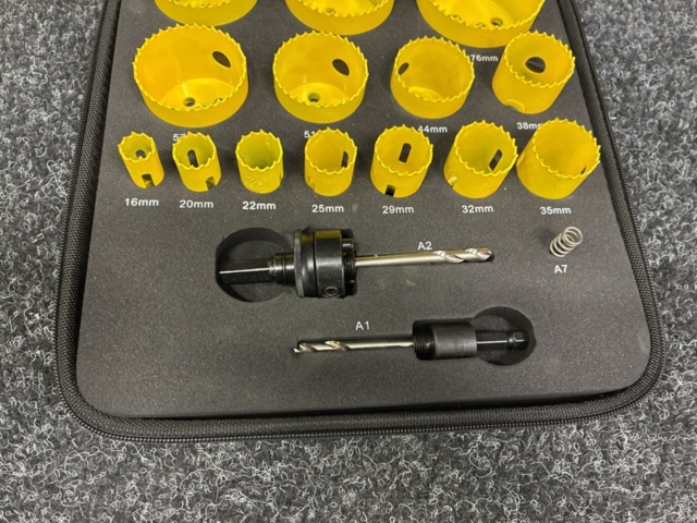 1540468-12 Starrett Fast Cut 16-piece hole saw set