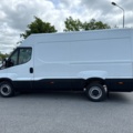 1368085-8 Iveco Daily 35-140 Skåpbil 2.3 JTD Hi-Matic, 136hk, -2023