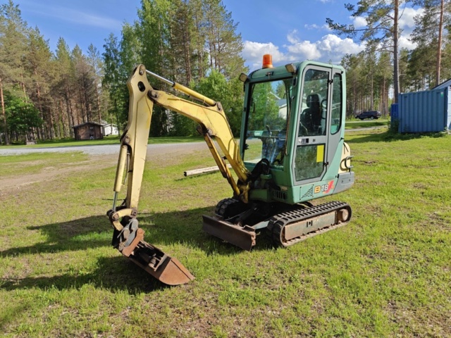 1484365-3 Grävmaskin Yanmar B18EX Ink släp