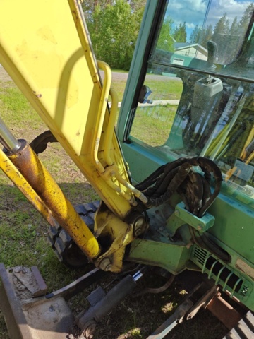 1484365-14 Grävmaskin Yanmar B18EX Ink släp