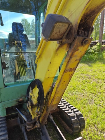 1484365-21 Grävmaskin Yanmar B18EX Ink släp