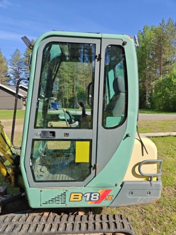 1484365-33 Grävmaskin Yanmar B18EX Ink släp