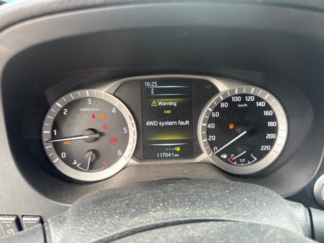 918951-29 Nissan Navara Dubbelhytt 2.3 dCi 4WD Manuell, 163hk, -2016