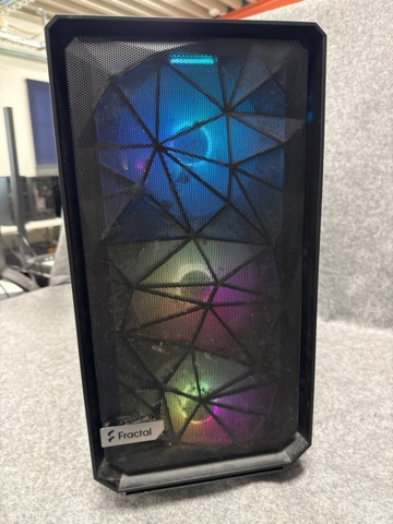 1529405-4 Stationär speldator - Fractal Design