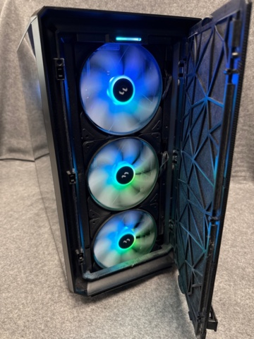 1529405-5 Stationär speldator - Fractal Design