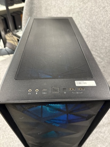 1529405-6 Stationär speldator - Fractal Design