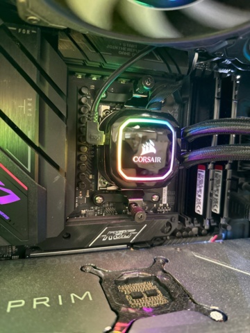 1529405-11 Stationär speldator - Fractal Design