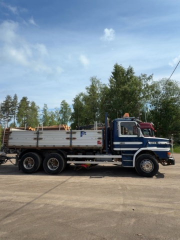 1529761-8 Flatbed truck - Scania T143 HL 6X2 46 -1990