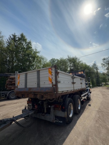1529761-10 Flatbed truck - Scania T143 HL 6X2 46 -1990