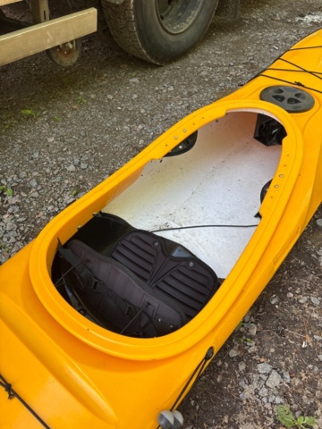 1535886-5 Kayak – Like Kayaks Expedition 17.2