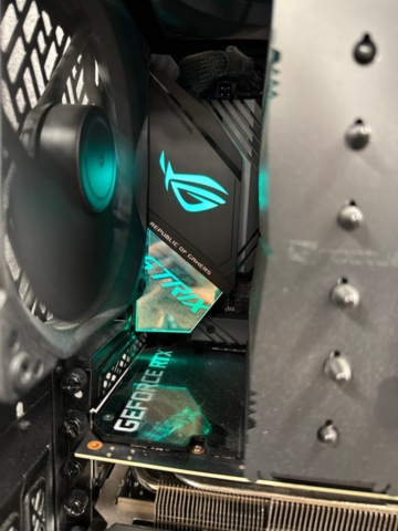 1529406-9 Stationär speldator - Fractal Design