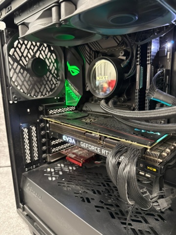 1529408-8 Stationär speldator - Fractal Design Meshify C