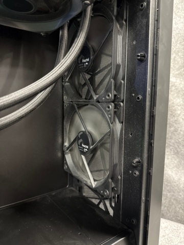 1529408-9 Stationär speldator - Fractal Design Meshify C