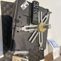 1521906-4 Projektor med eldriven duk