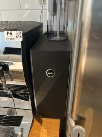 1521903-7 Kaffemaskin med tillbehör - Jura Impressa Z9