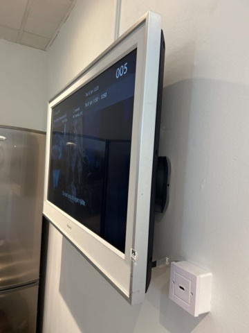 1521908-5 TV - Sony