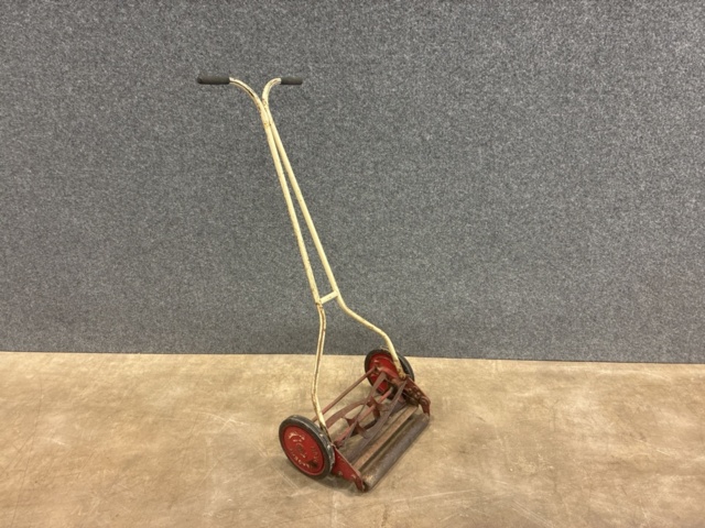 1531035-44 Motionscykel, luftkompressor, cylindergräsklippare, skottkärra m.m.