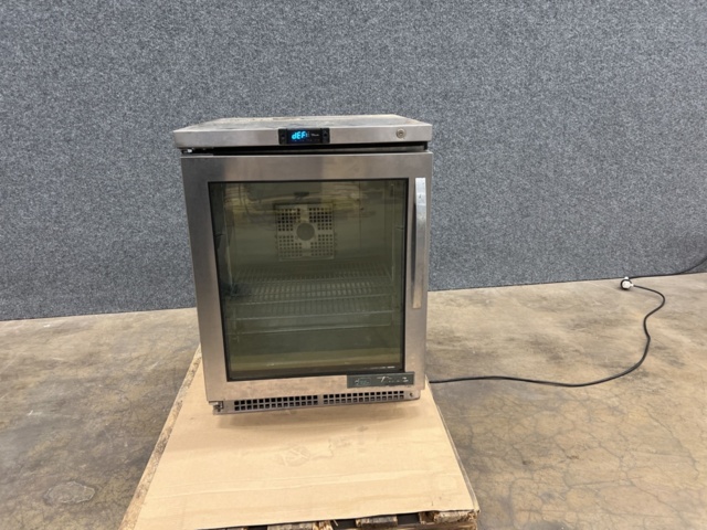 1540815-1 Kylskåp True Manufacturing TUC-24G-HC-FGD01