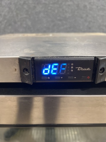 1540815-9 Kylskåp True Manufacturing TUC-24G-HC-FGD01