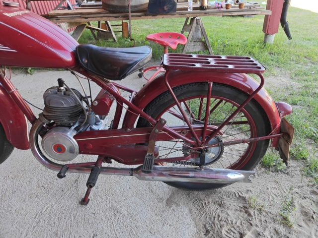 1485370-6 Veteranmotorcykel Husqvarna Modell 30 "Rödmyra" -1953