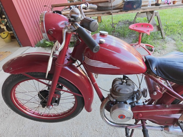 1485370-7 Veteranmotorcykel Husqvarna Modell 30 "Rödmyra" -1953