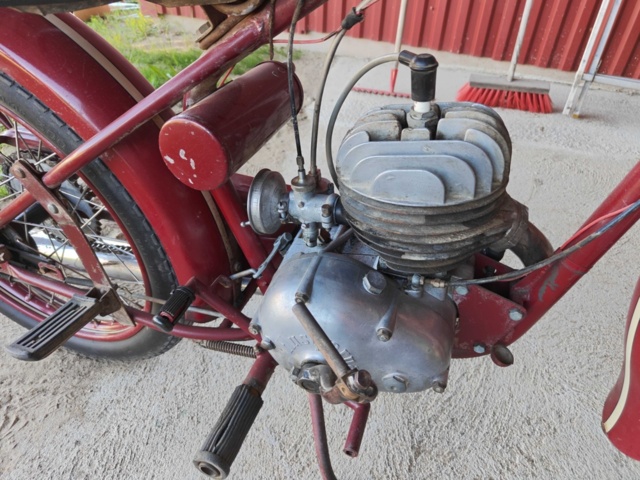 1485370-14 Veteranmotorcykel Husqvarna Modell 30 "Rödmyra" -1953