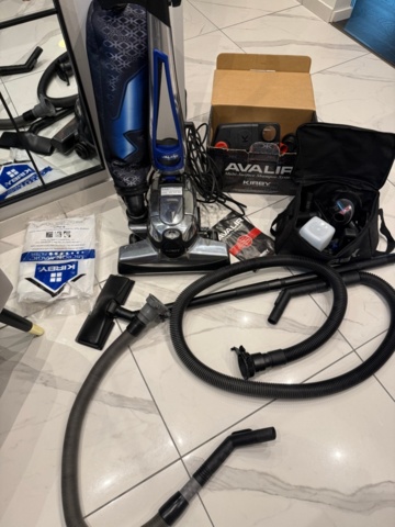 1405944-1 Kirby Avalir vacuum cleaner with carpet cleaning system and accessories