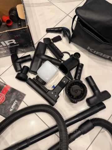 1405944-8 Kirby Avalir vacuum cleaner with carpet cleaning system and accessories